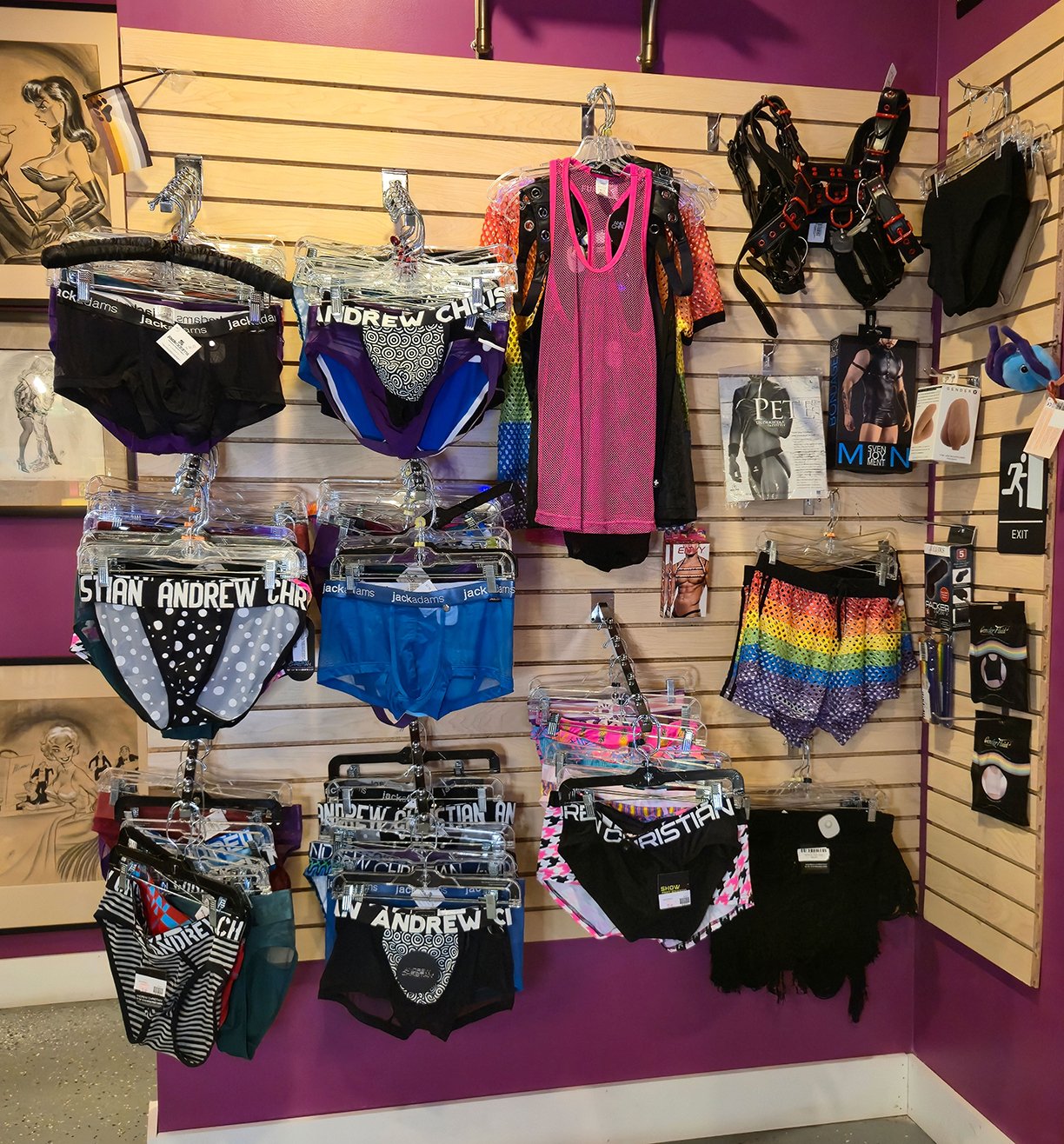 Men's and gender inclusive clothing at CRAVE